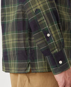 Officine Générale – Chemise Arsene - Vert/Vert Moyen/Bleu Marine - Homme, chemise à carreaux verts et bleus portée par un homme