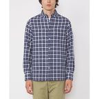 Officine Générale – Chemise Arsene - Bleu Marine/Blanc - Homme, chemise à carreaux bleu marine et blanc portée par un homme de face