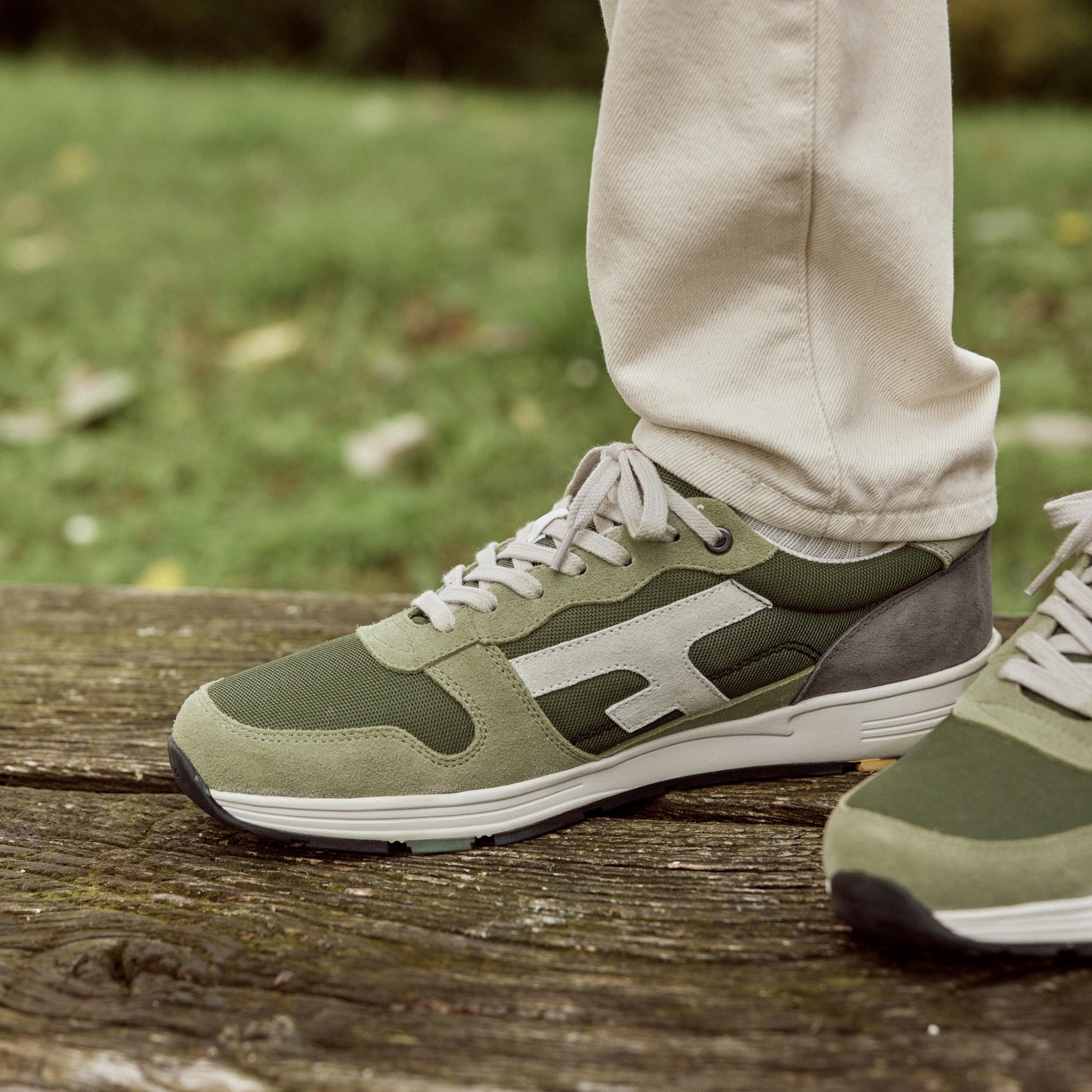 Running Kaki Clair Olive - Homme