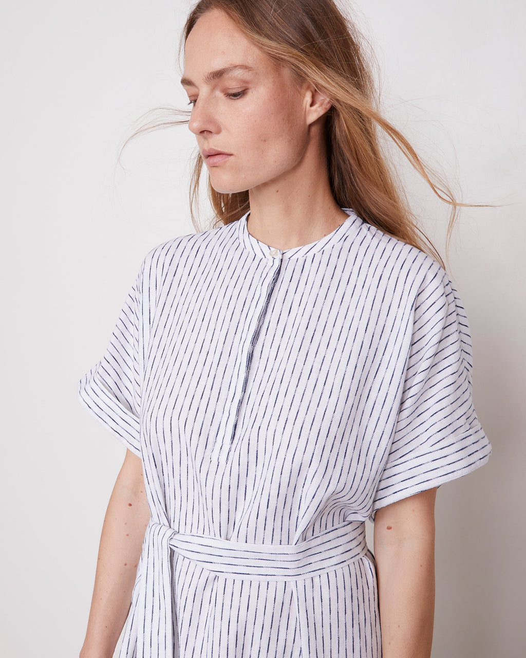 Avara drs co lin thin stripe 5