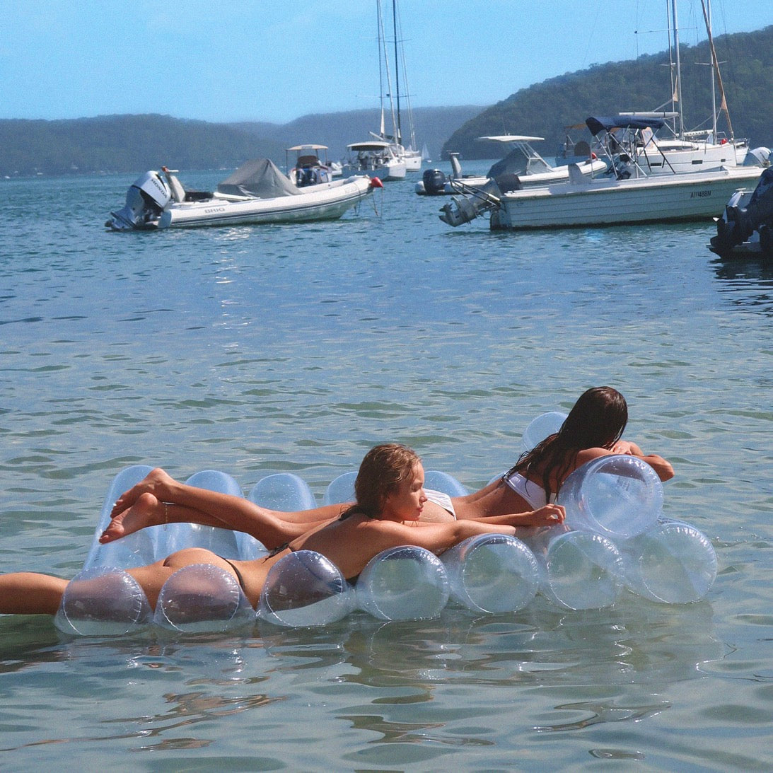 Lilo Float Le Weekend Luxury Twin Tube Inflatable Buoy - Transparent