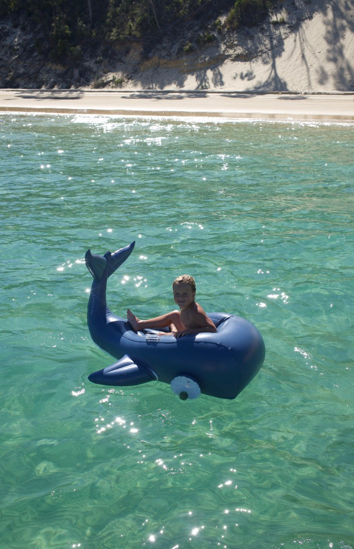 Moby Dick Luxury Float - Navy