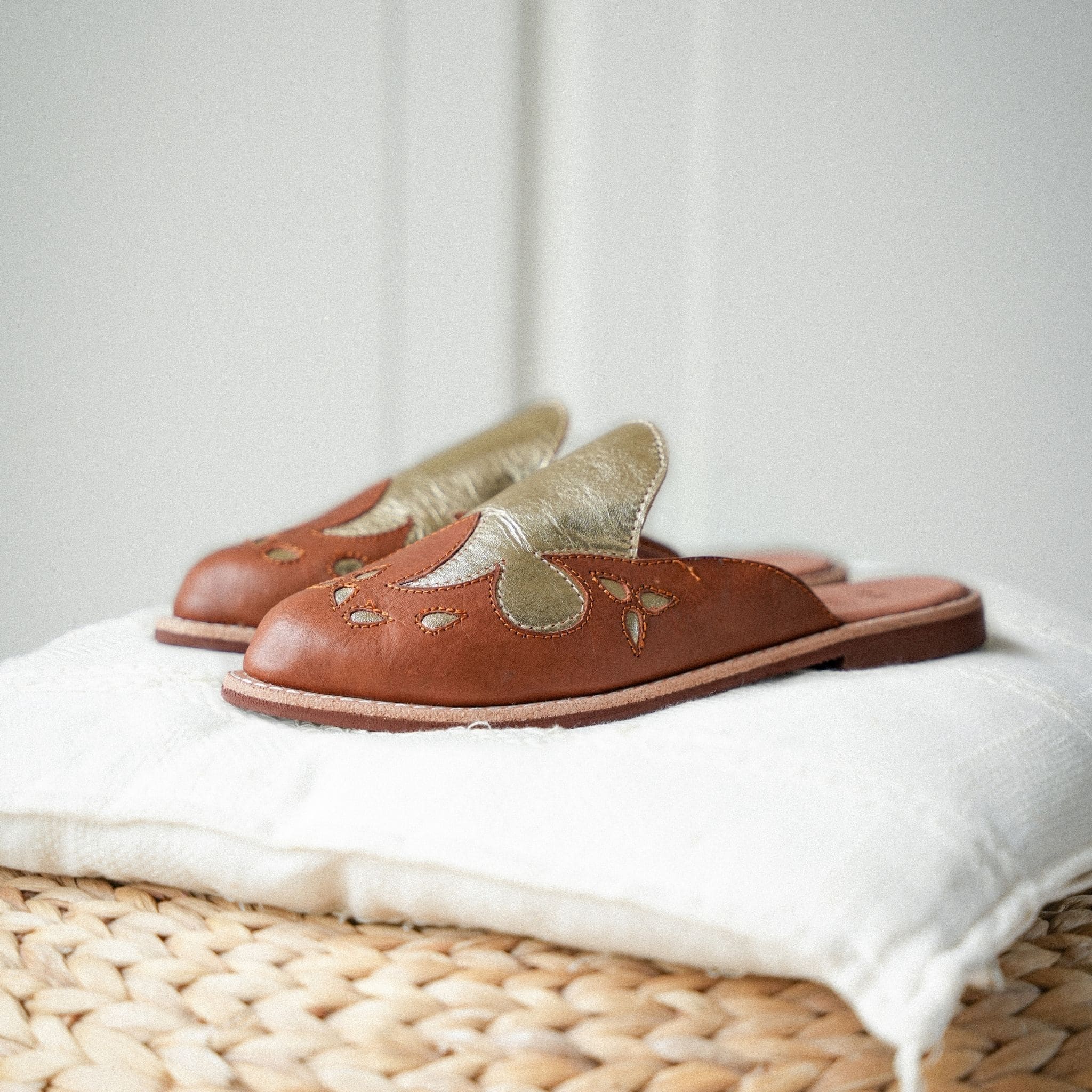 Santiago Mules - Hazelnut Champagne