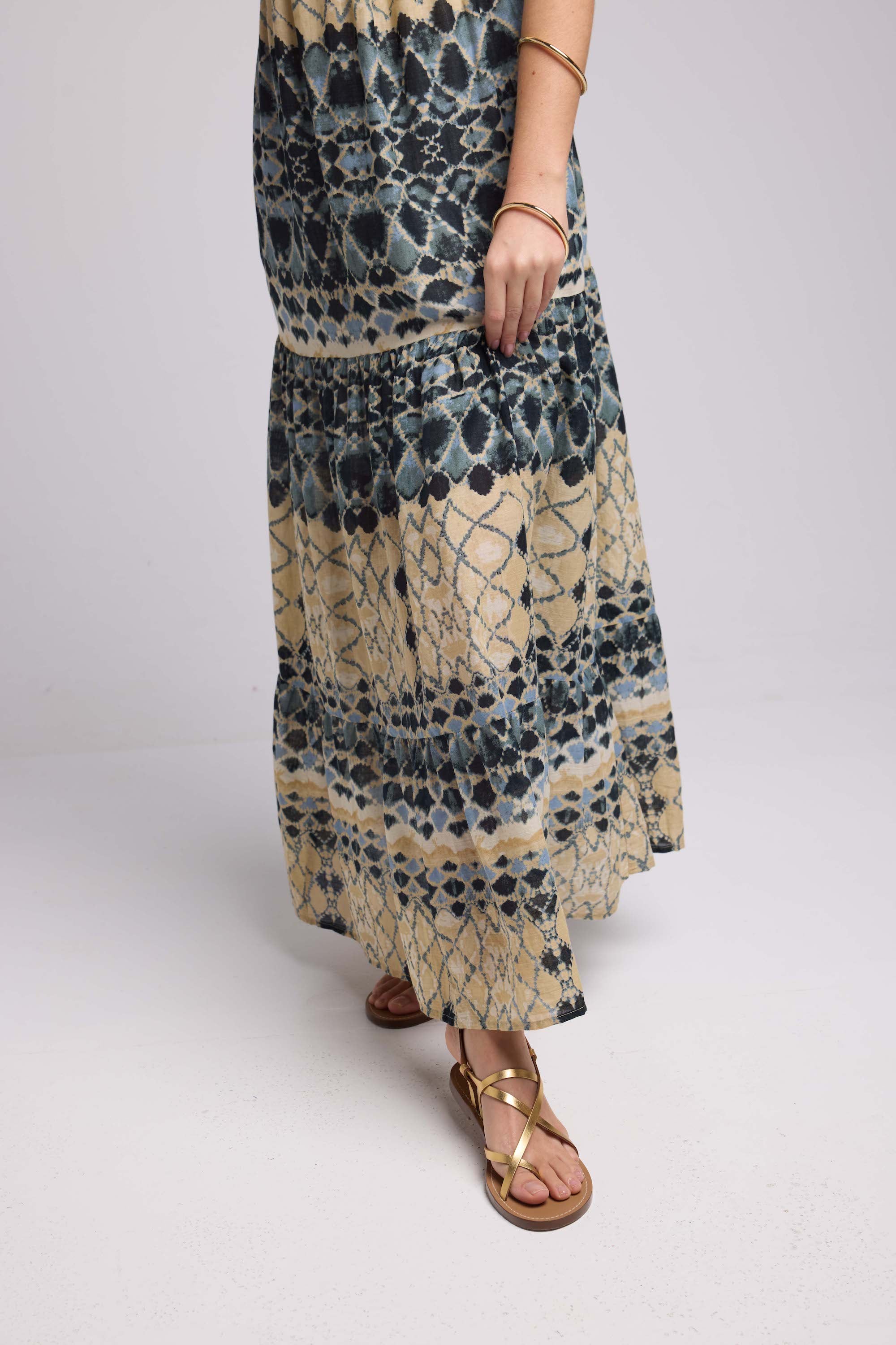 Long Sleeveless Dress - Black