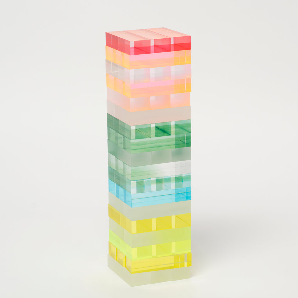 Tour De Construction En Lucite