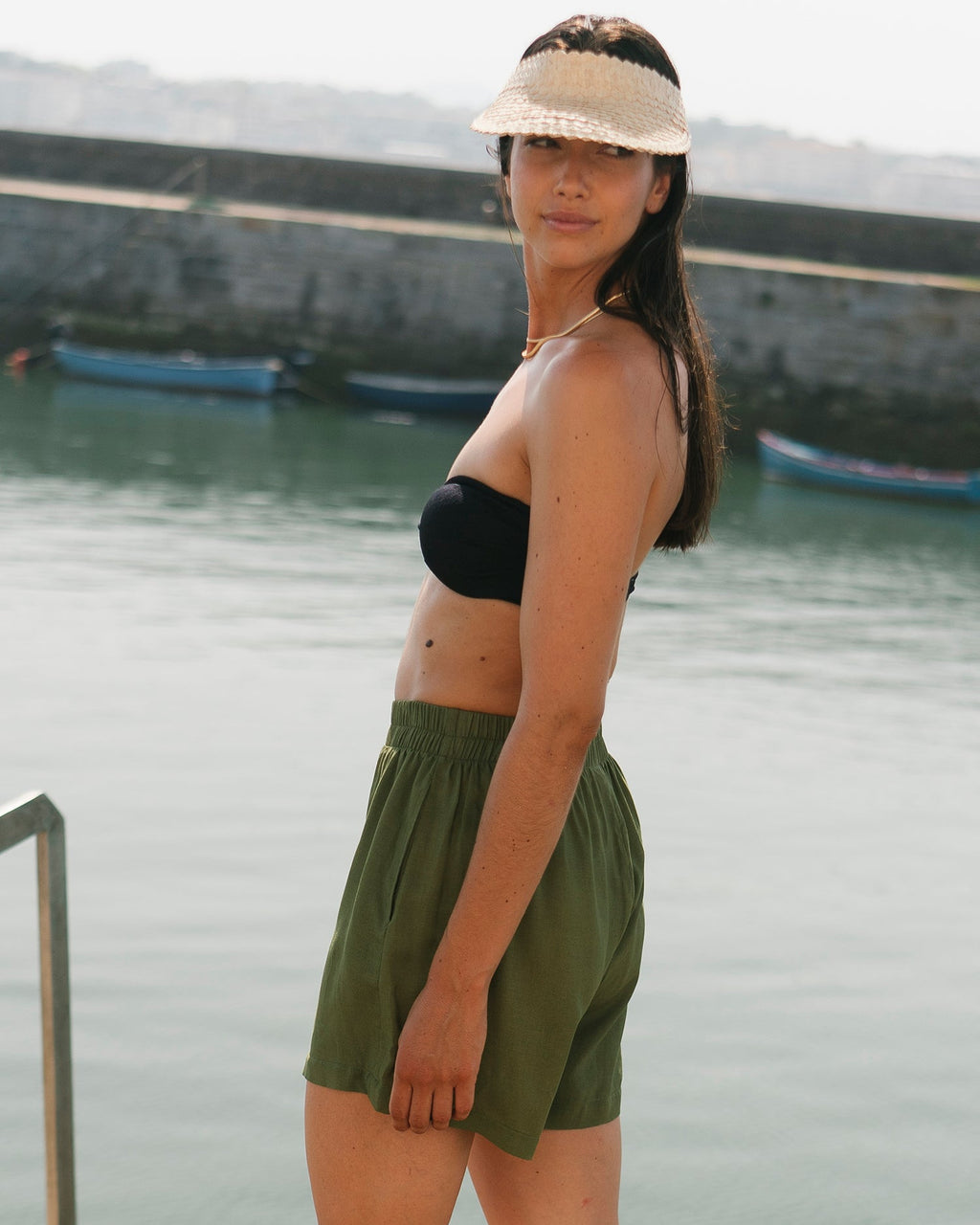 Short Geraldine Caqui