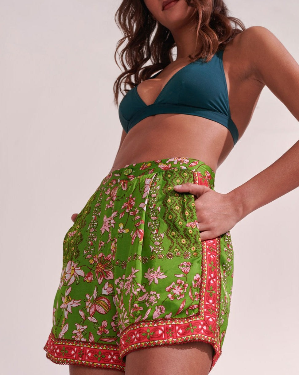 Isabelle Shorts - Green Botanique - Women's