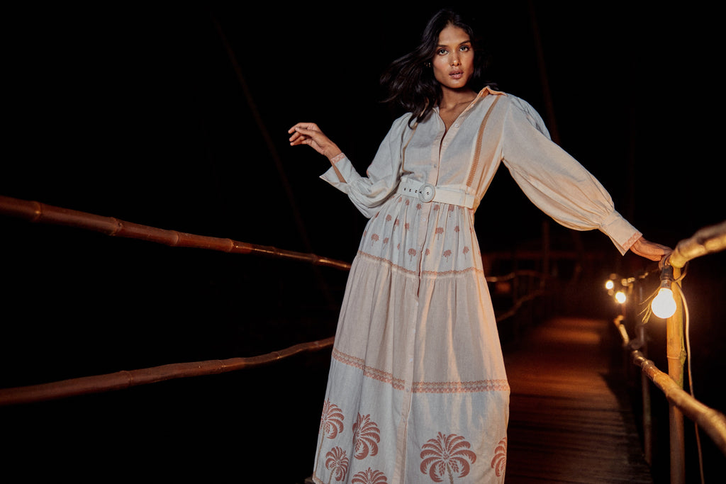 Robe Carmela - Ivory Palm Tree