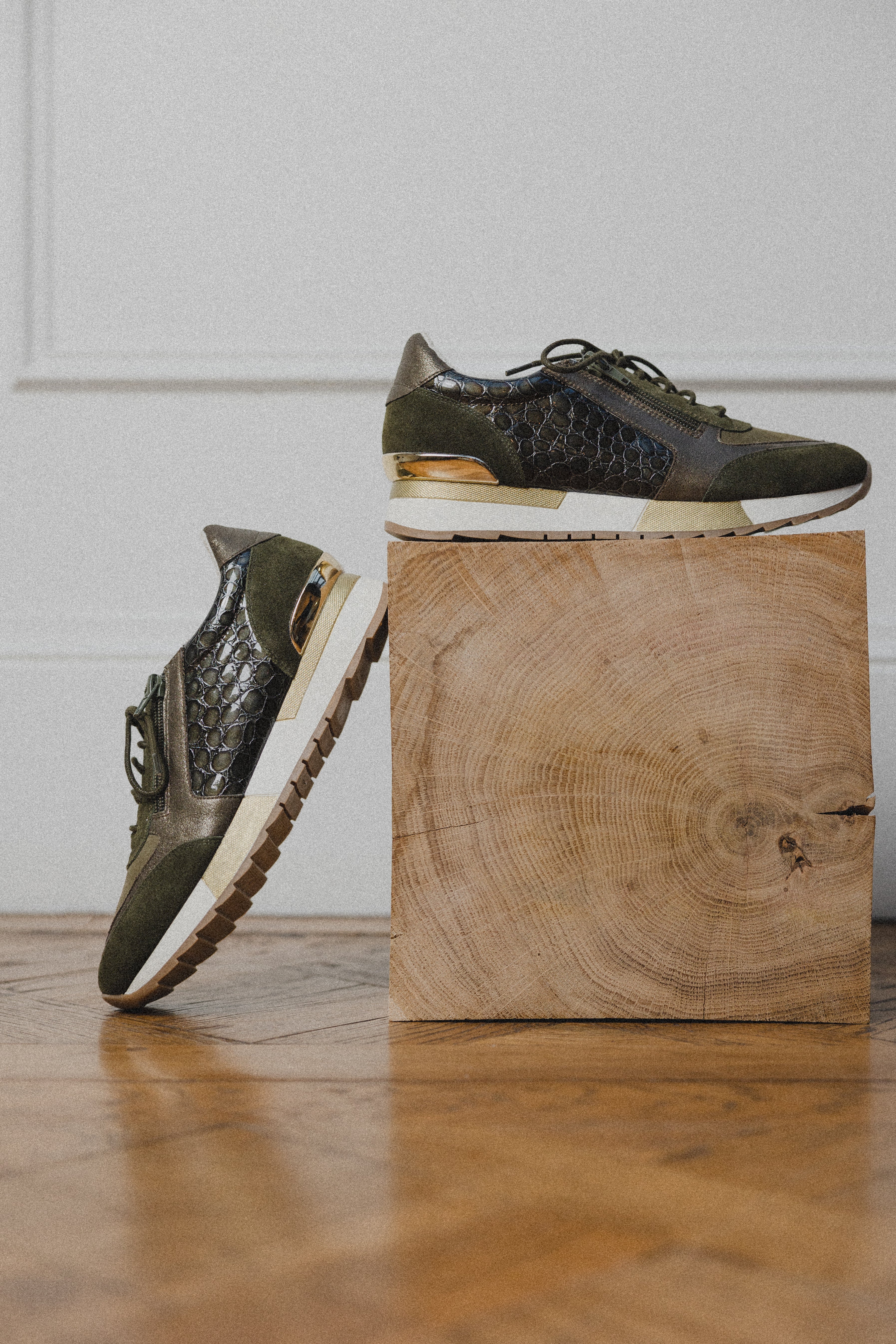 Siale - Khaki Trainers