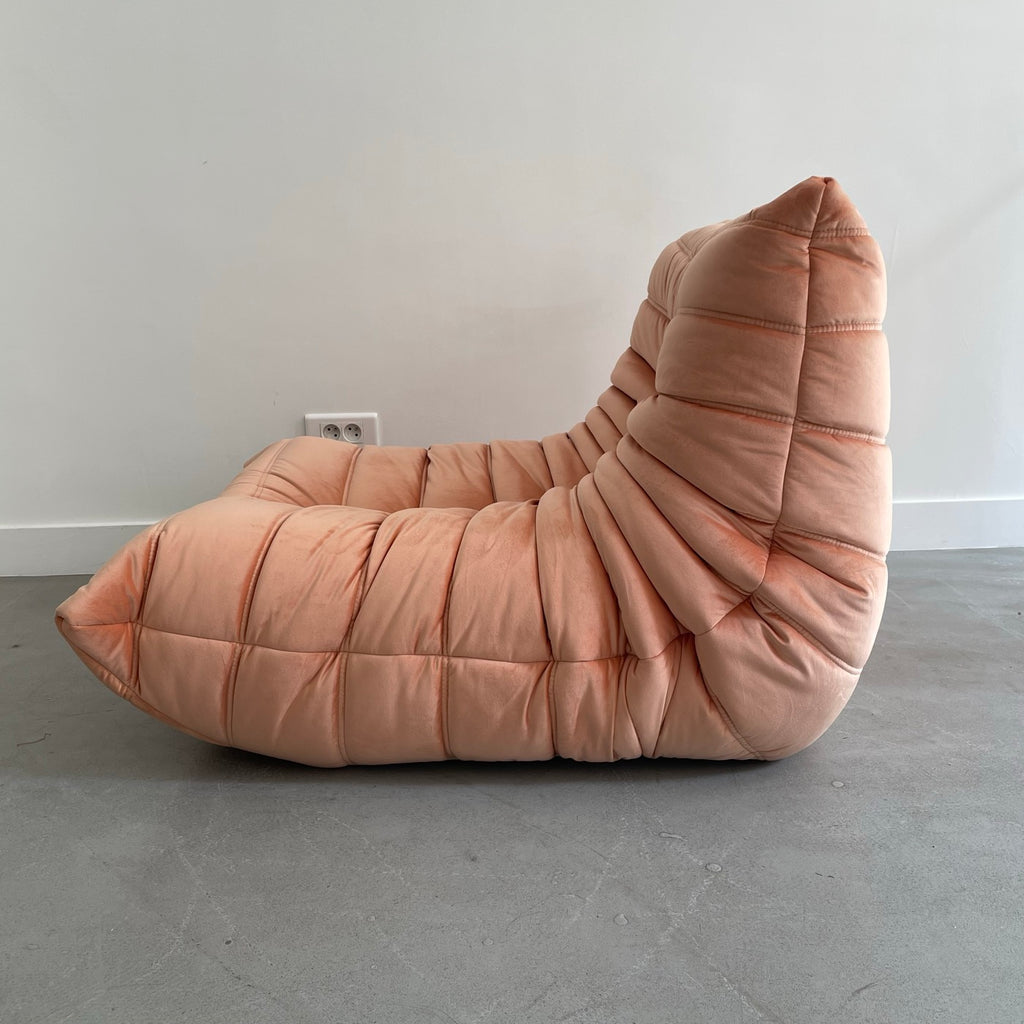 Chauffeuse Togo por Michel Ducaroy para Ligne Roset