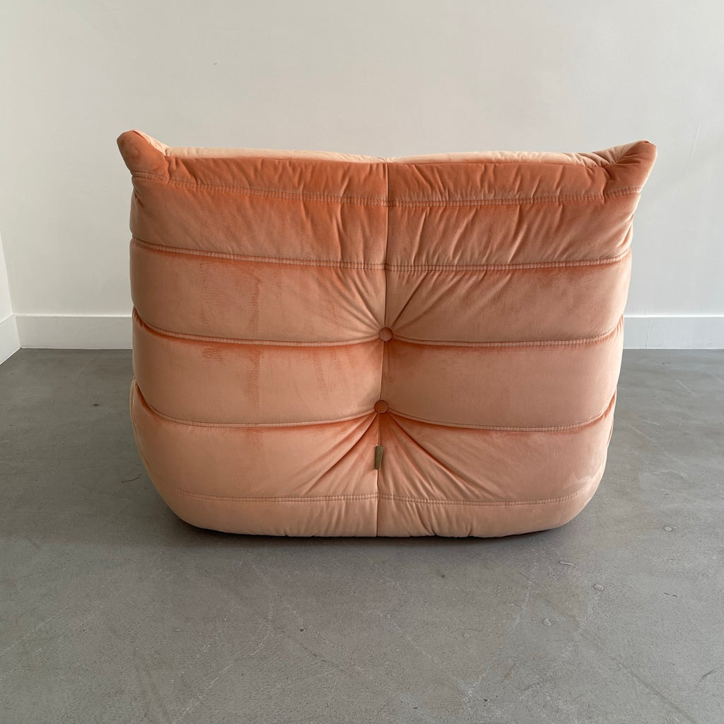 Chauffeuse Togo por Michel Ducaroy para Ligne Roset