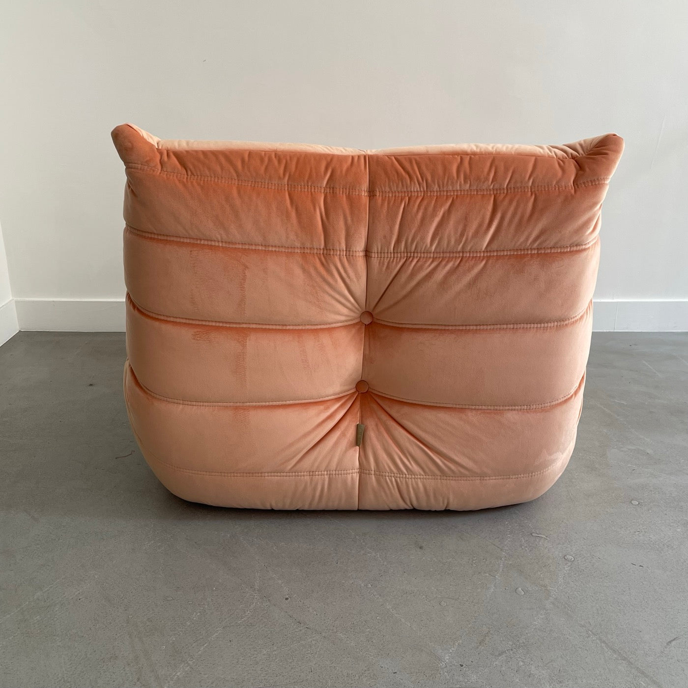 Chauffeuse Togo por Michel Ducaroy para Ligne Roset