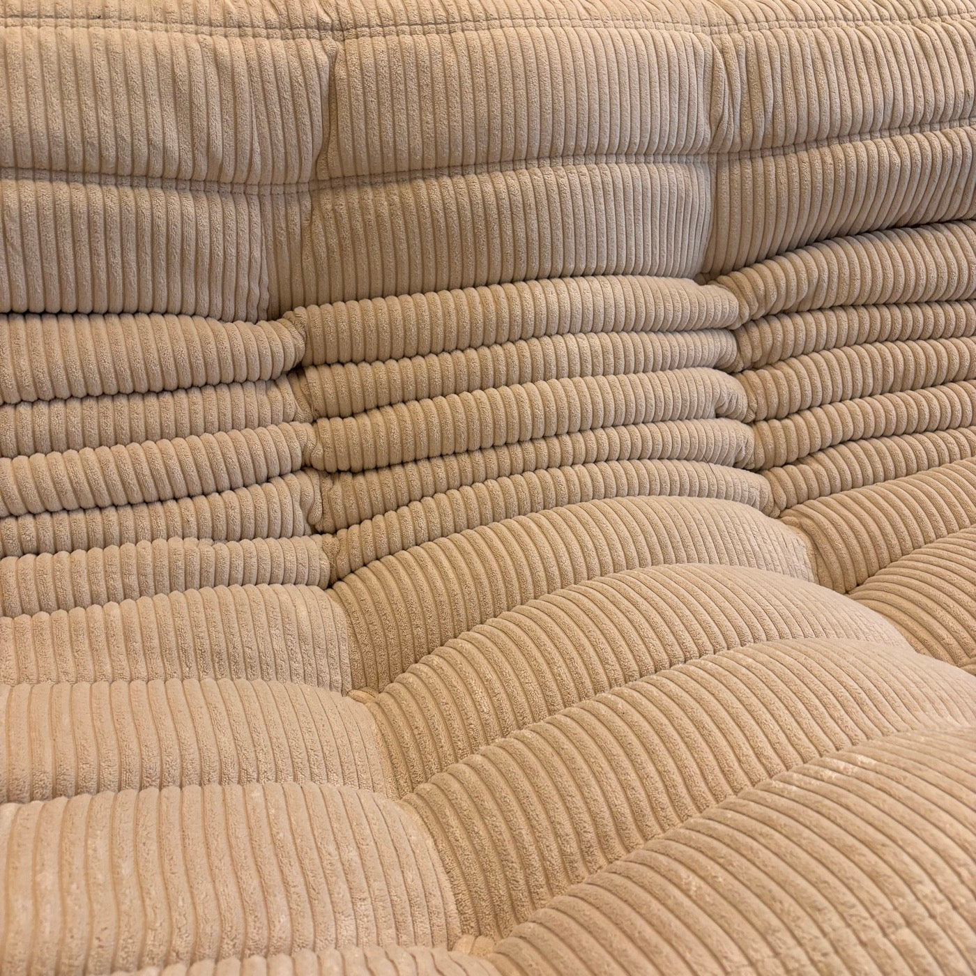 Canapé 2 Places Togo De Michel Ducaroy Pour  Ligne Roset