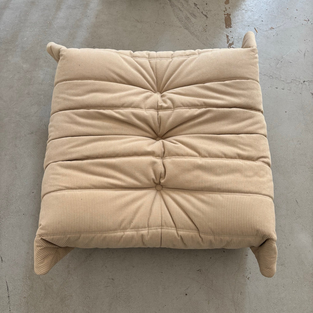 Puf Togo por Michel Ducaroy para Ligne Roset