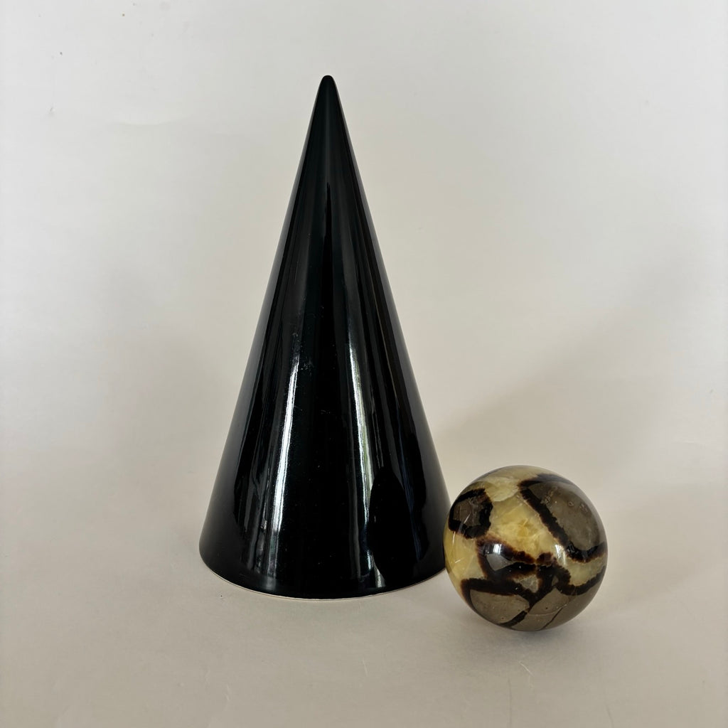 Cono de Cerámica Negro