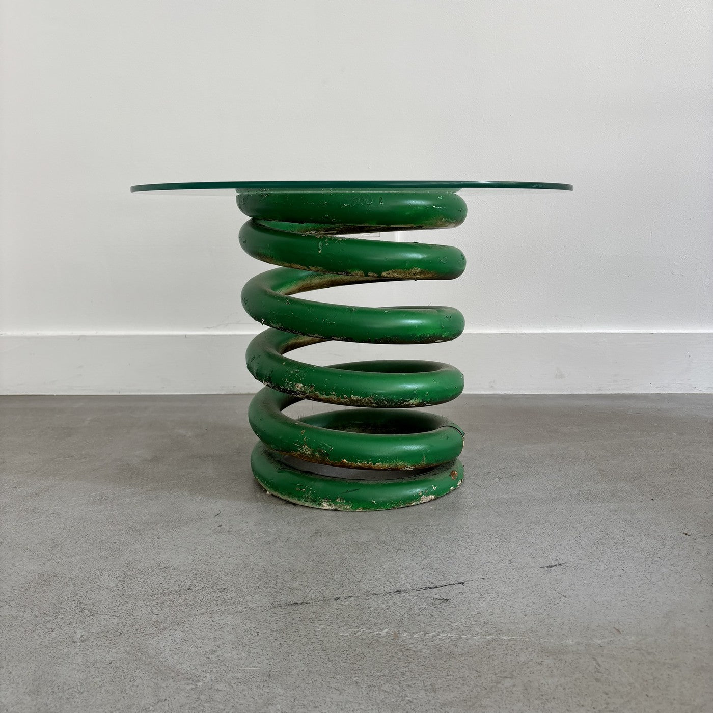 Mesa Auxiliar Space Age Verde