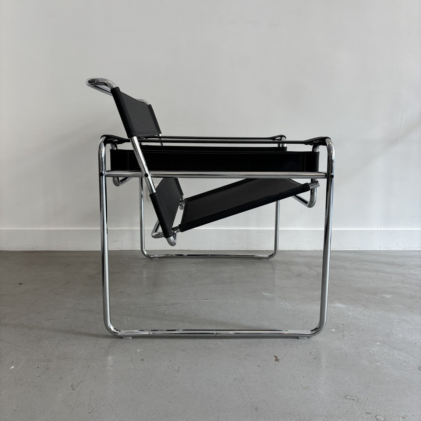 Wassily - Breuer - Dark Grey Fabric