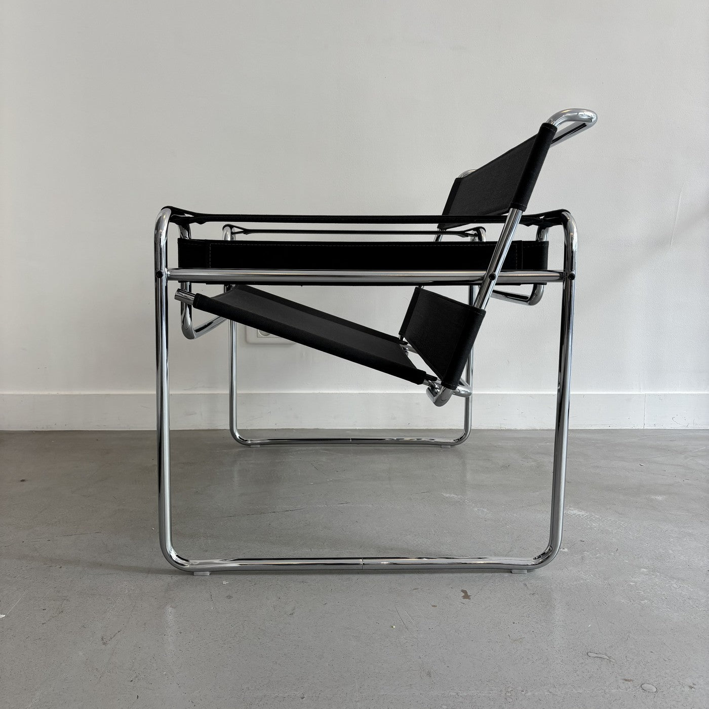 Wassily - Breuer - Dark Grey Fabric