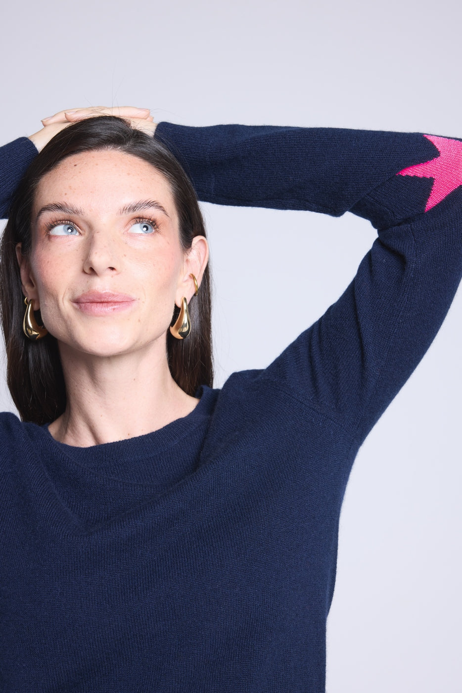 Jersey de cuello redondo con estrellas en los codos Sonia - Azul marino rosa flúor - Unisex