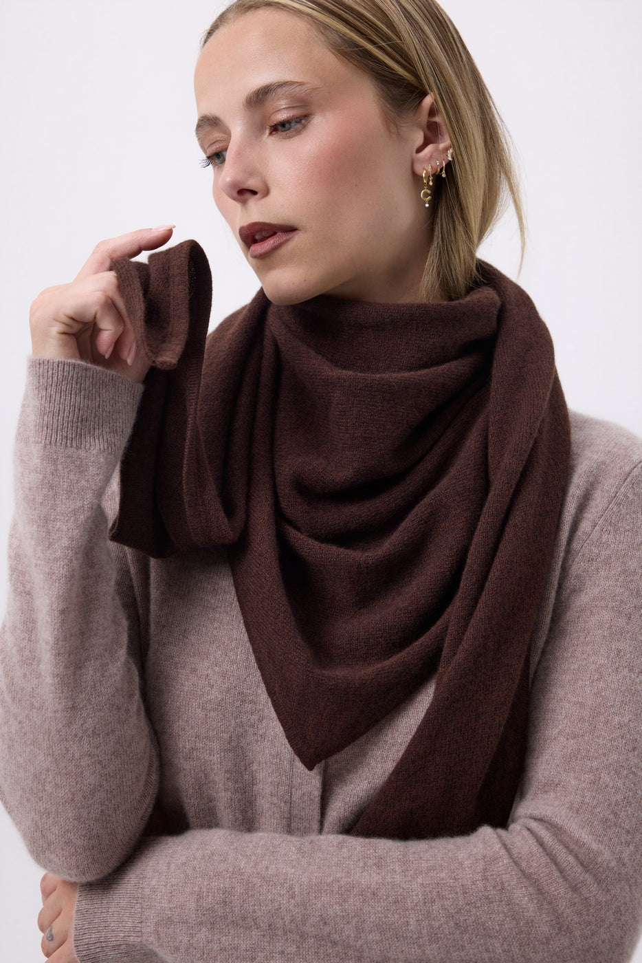 Bufanda bandana oversize triangular lisa Bandana Sora - Marrón - Mujer