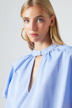 Top Lucia Faro