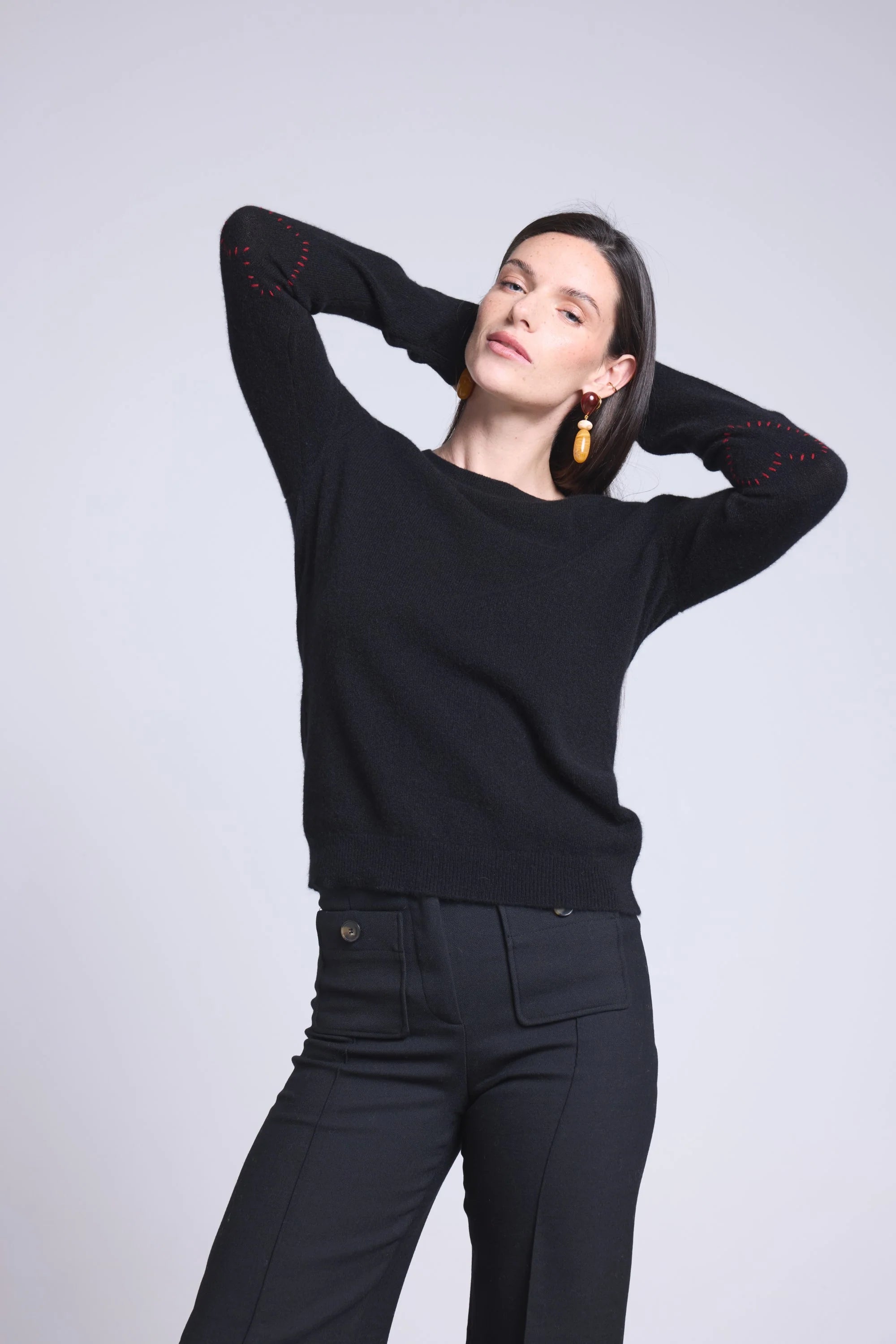 Stitch Stitched Heart Elbow Patch Crew-Neck Jumper - Black Red - Women