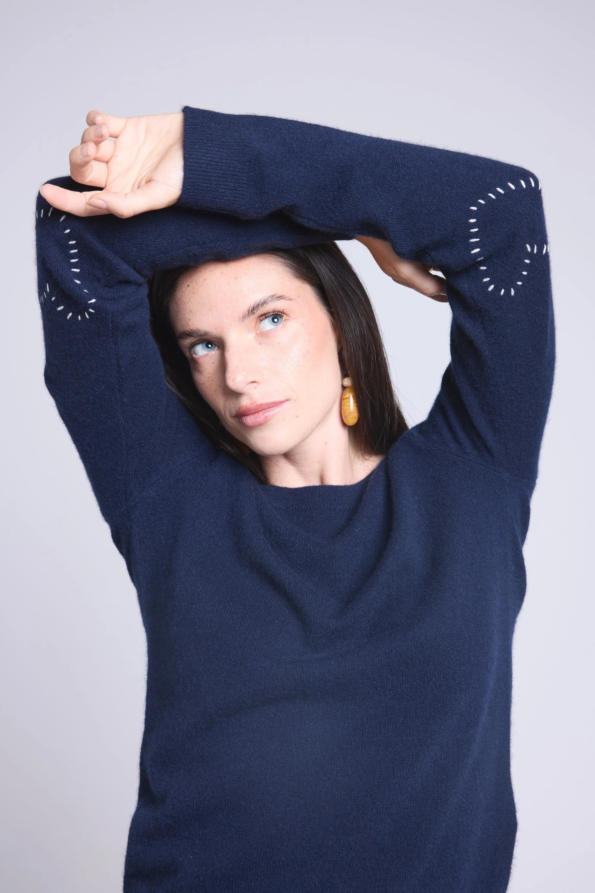 Jersey Cuello Redondo Corazón Cosido En Codos Stitch - Azul Marino Azul Rey - Mujer