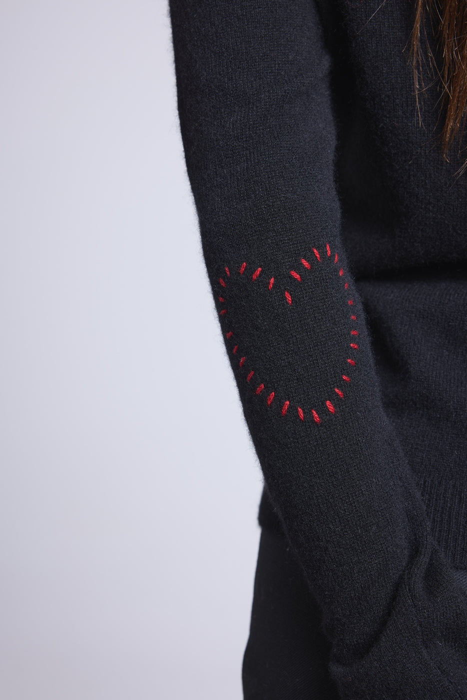 Stitch Stitched Heart Elbow Patch Crew-Neck Jumper - Black Red - Women