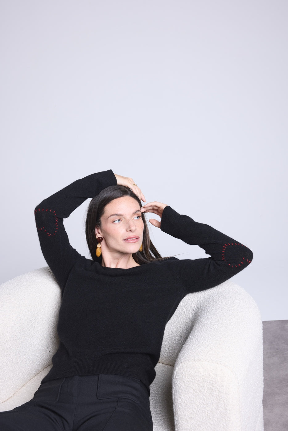 Stitch Stitched Heart Elbow Patch Crew-Neck Jumper - Black Red - Women