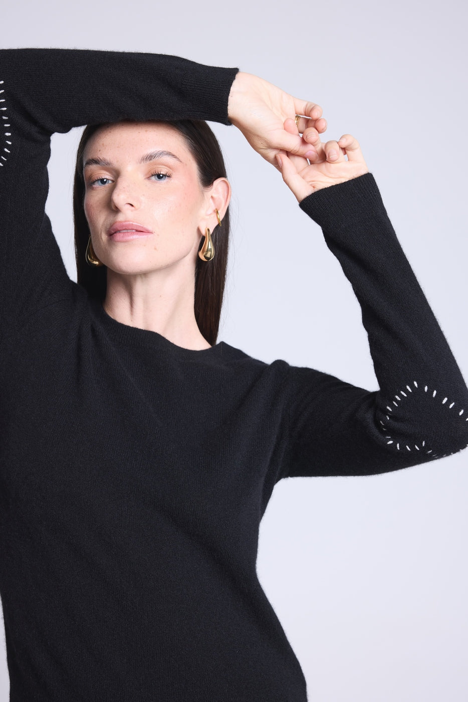 Pull Col Rond Cœur Cousus Coudes Stitch - Noir Blanc - Femme