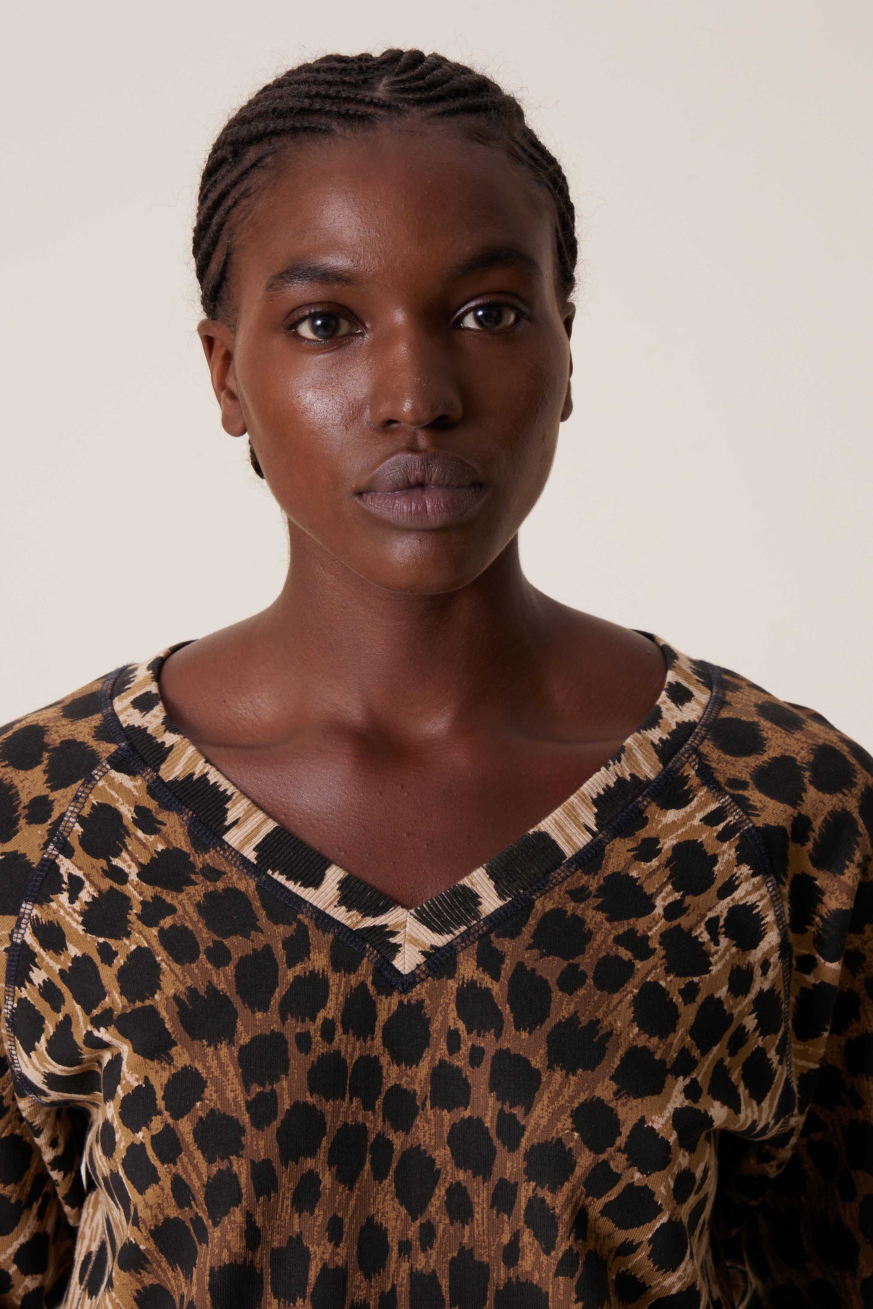 Shiva Pnthr Sweatshirt - Beige