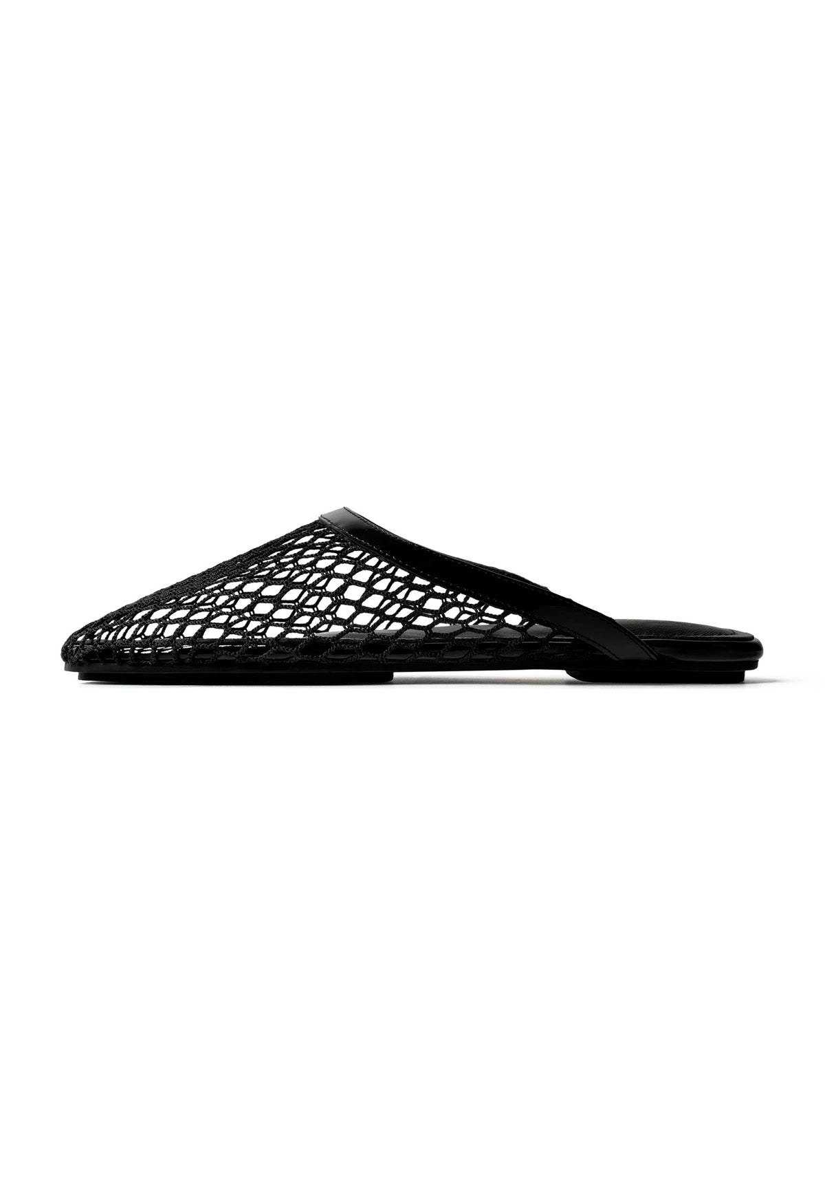 Santorini Steps Flat Shoes - Black
