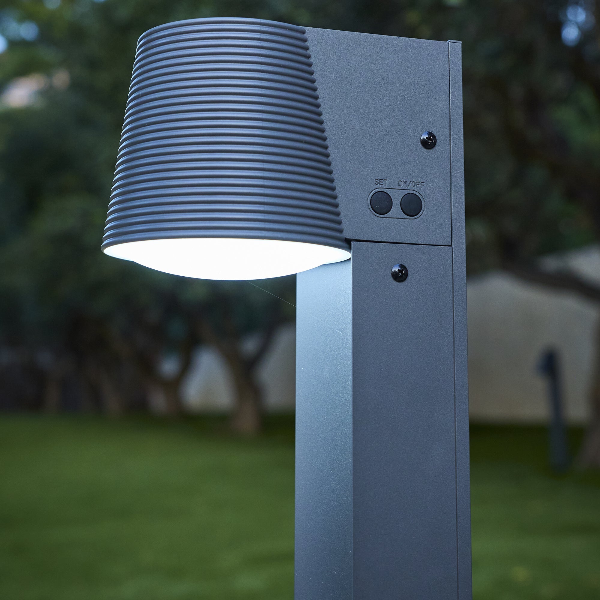 Soltek - Solar Bollard & Post - Steel - Black