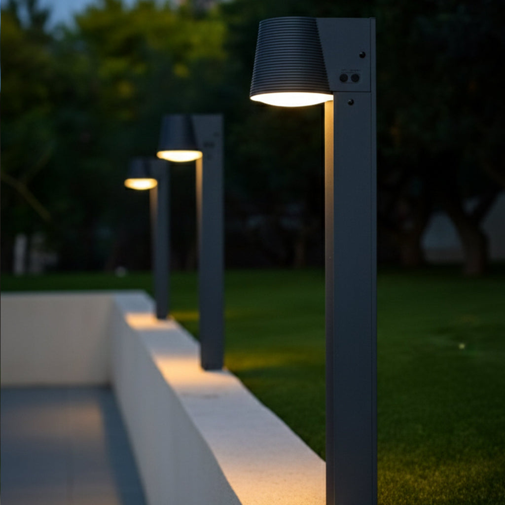 Soltek - Solar Bollard & Post - Steel - Black
