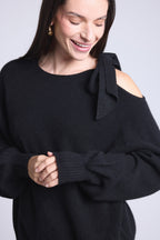 Jersey de cuello redondo con abertura y lazo en el hombro Tamara - Negro - Mujer