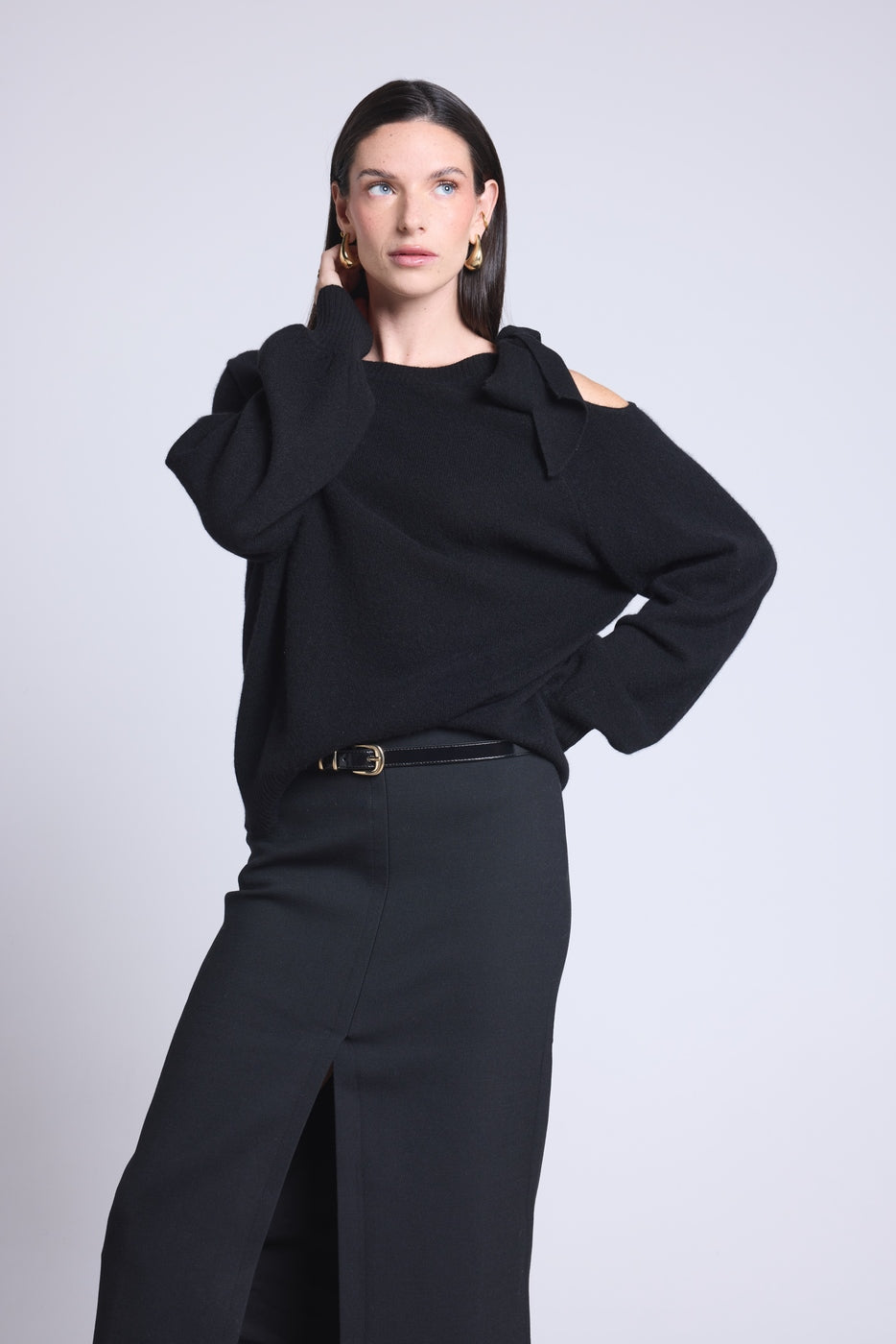 Jersey de cuello redondo con abertura y lazo en el hombro Tamara - Negro - Mujer