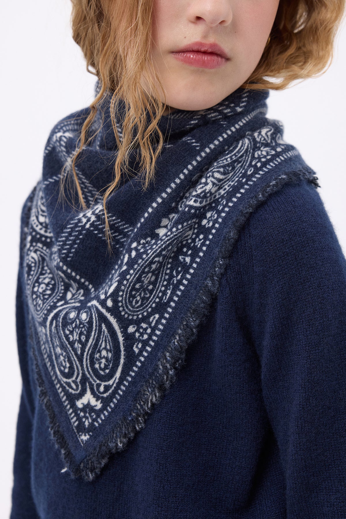 Mała bandana w kratę tartan – Granatowy – Dziecko