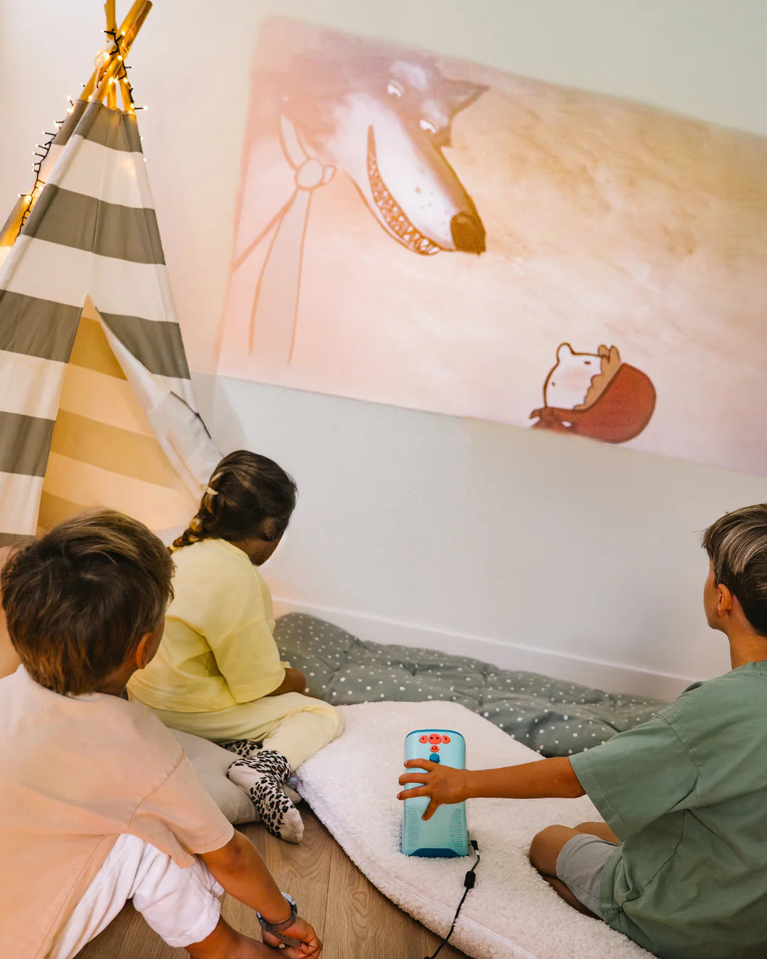 Tikino, Le Vidéoprojecteur Des 3-10 Ans