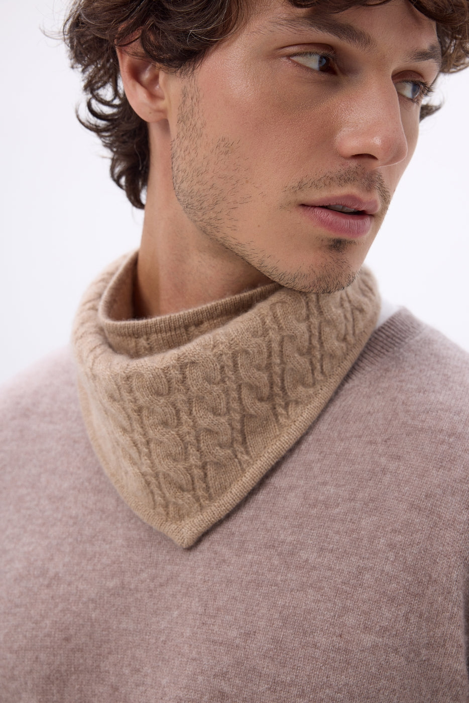 Tory Cable-Knit Triangle Scarf - Cream Beige - Men