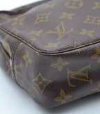 Vintage Louis Vuitton 23 Monogram Toiletry Bag
