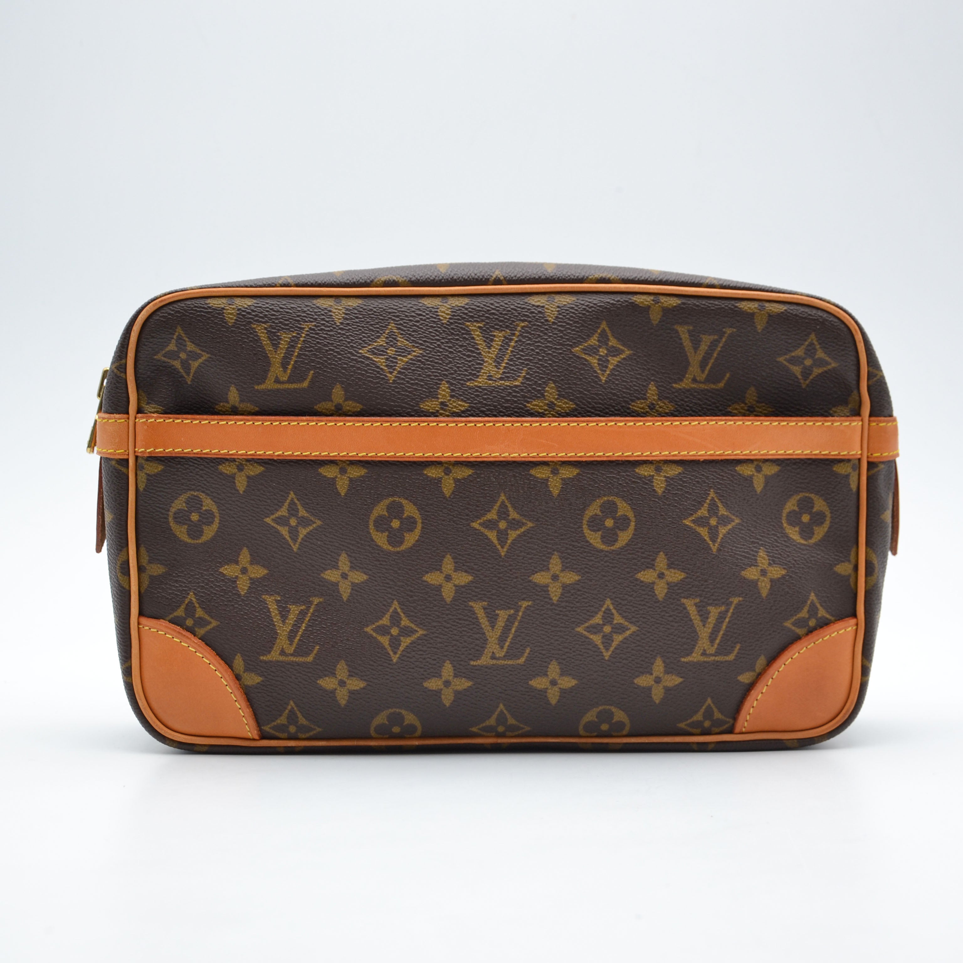 Louis Vuitton Compiègne 28 Pouch