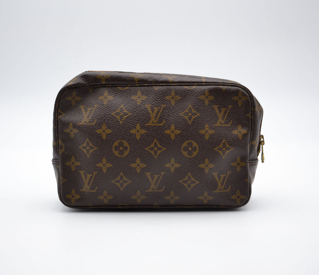 Vintage Louis Vuitton 23 Monogram Toiletry Bag