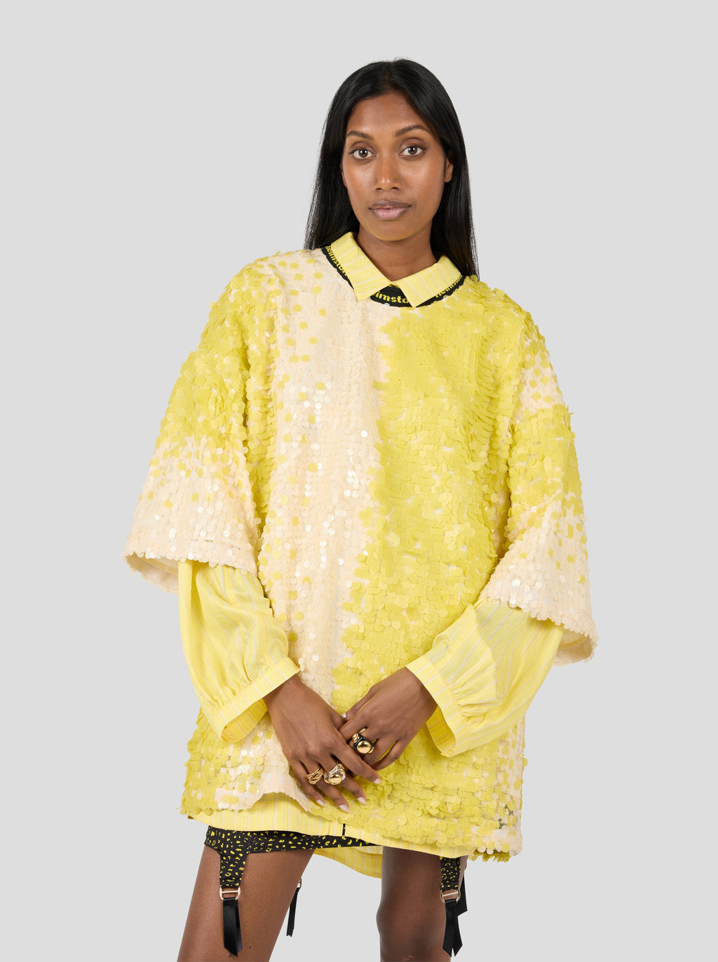 T-shirt in Meringue Yellow Sequins