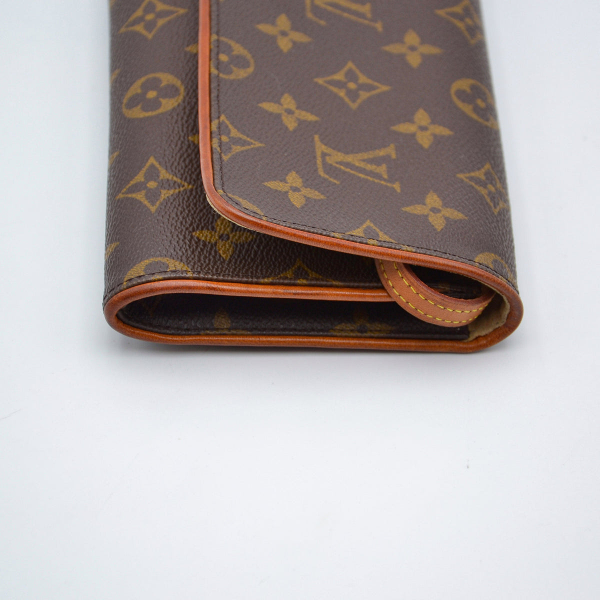 Louis Vuitton Pochette Twin Gm Monogram