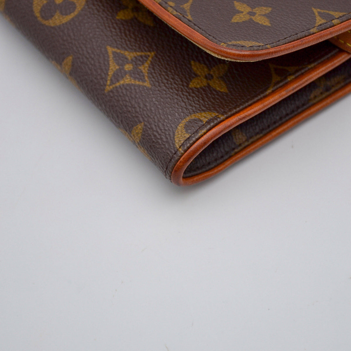 Louis Vuitton Pochette Twin Gm Monogram