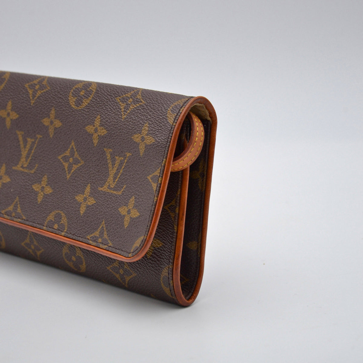 Louis Vuitton Pochette Twin Gm Monogram