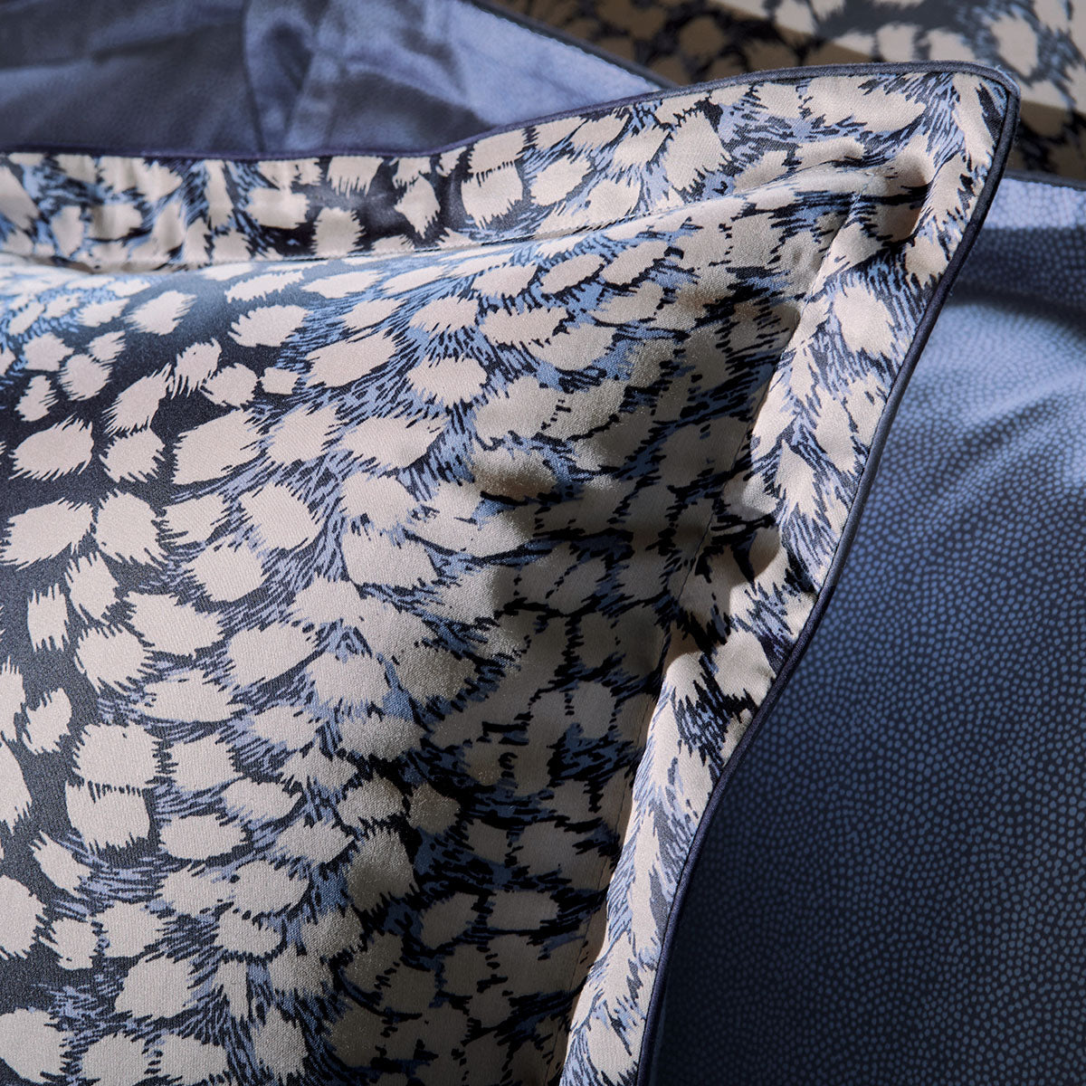 Imaginaire - Pillowcase - Midnight Blue