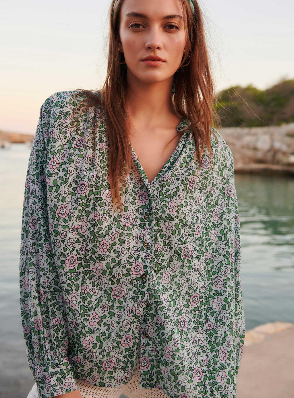 CAMISA FLORES LIGERA THEA PETITE MENDIGOTE