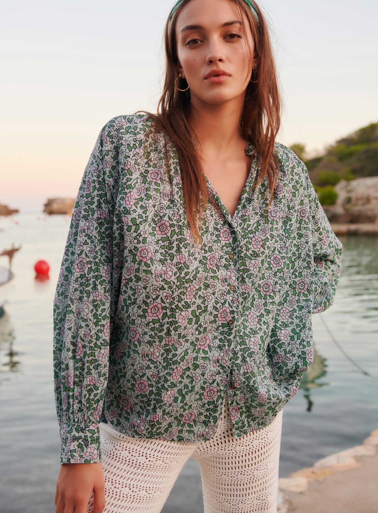 CAMISA FLORES LIGERA THEA PETITE MENDIGOTE