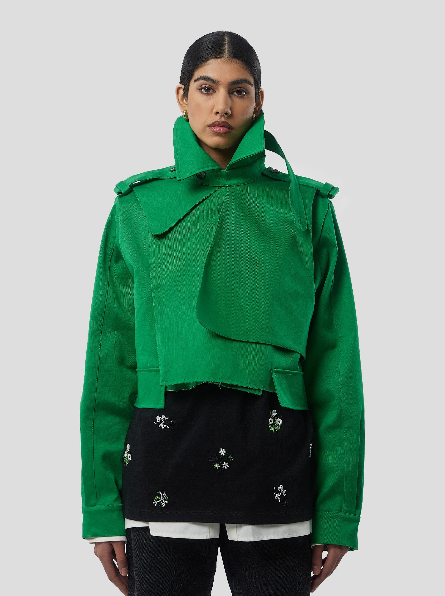 Trevor Cropped Trench Coat in Technical Kelly Green Fabric